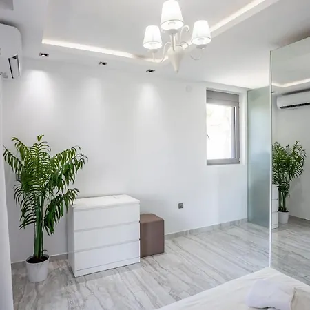 Villa Marietta 1 *
