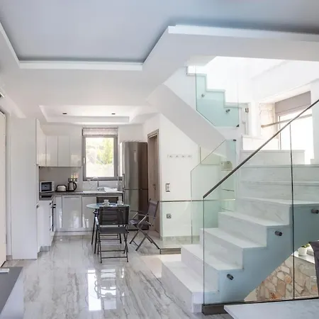 Villa Marietta 1 Vilă *