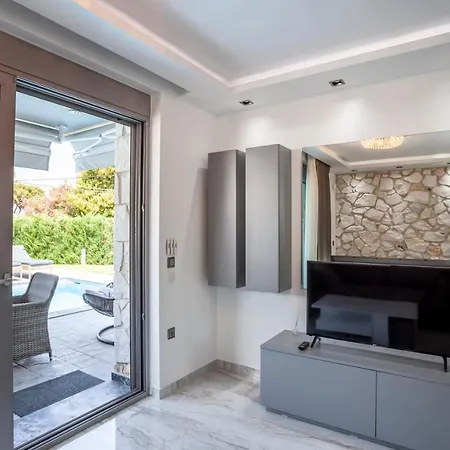 Villa Marietta 1 * Hanioti